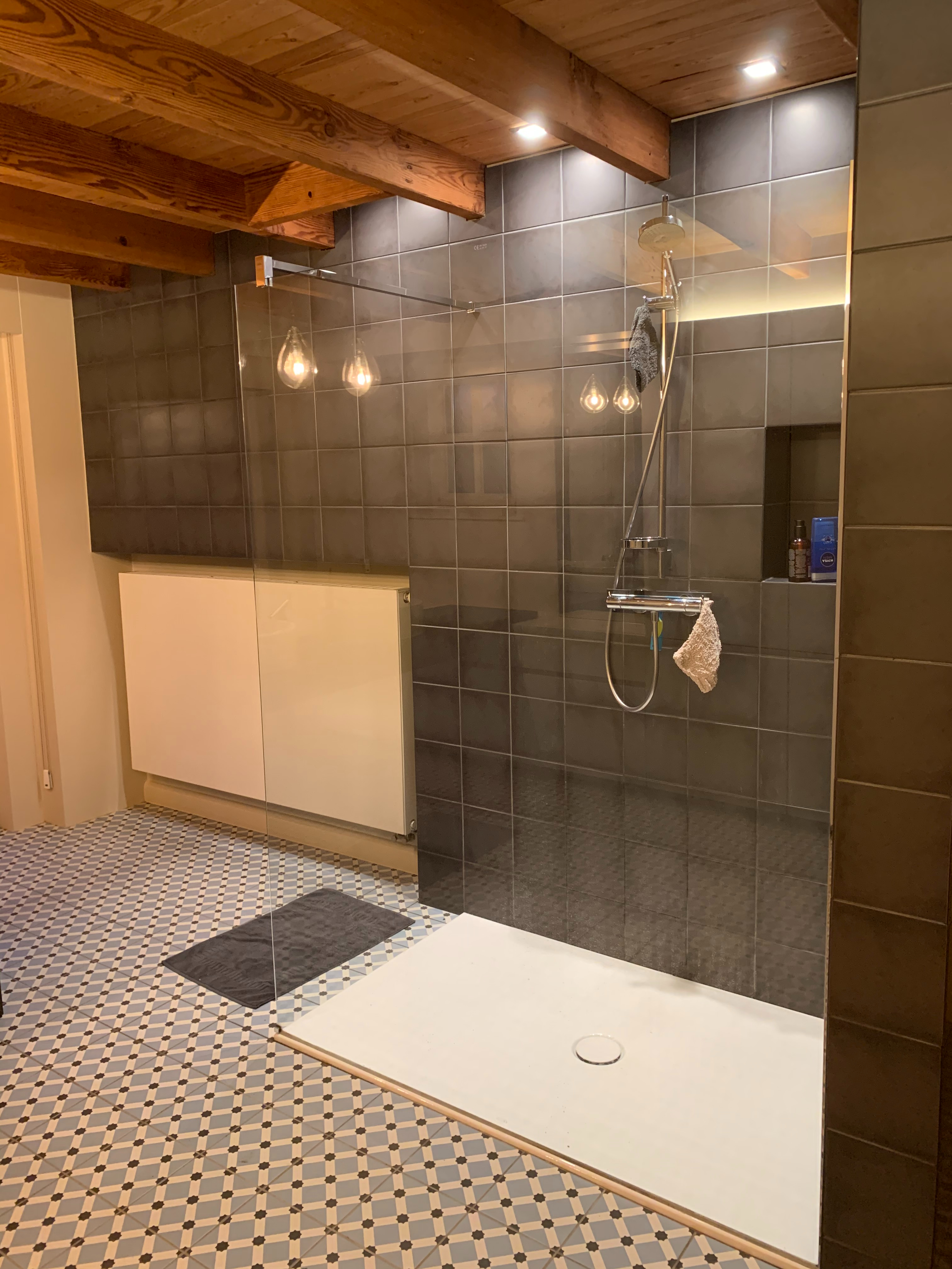 badkamer beneden